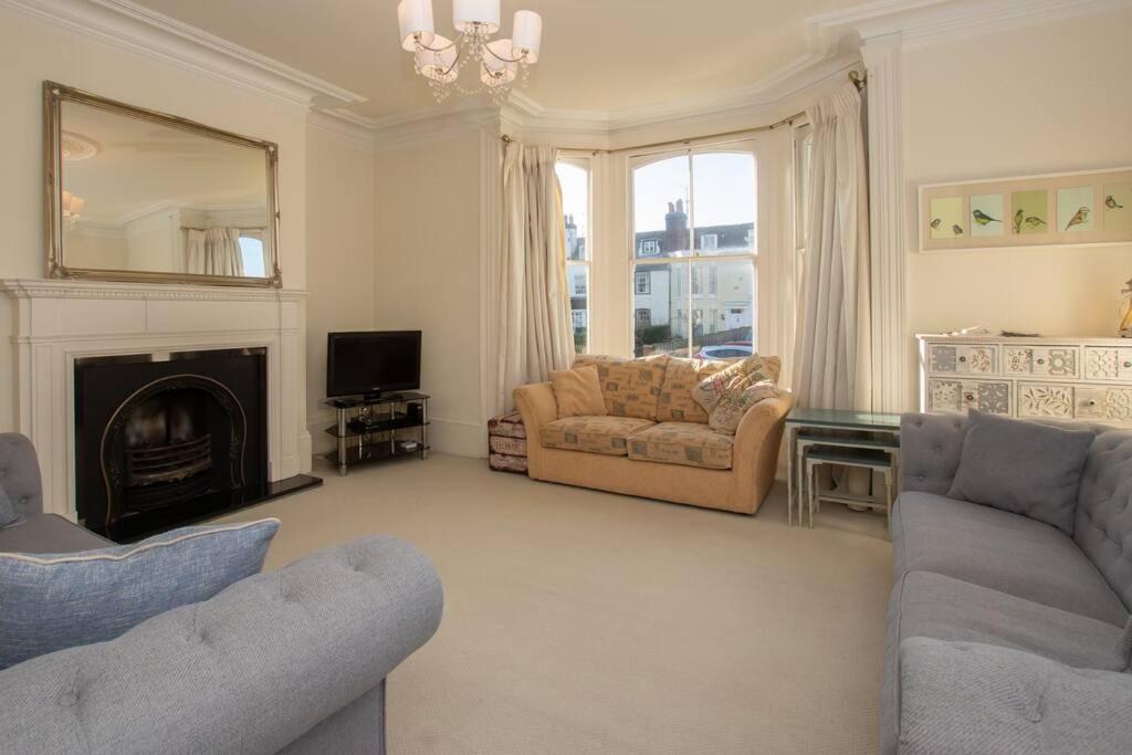 Beautiful Victorian Coastal Holiday home *