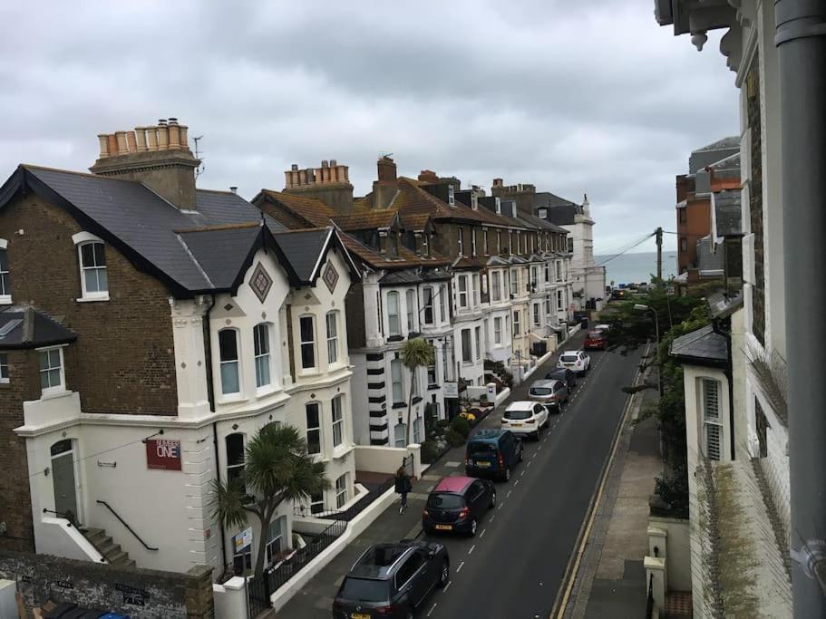 Holiday home Beautiful Victorian Coastal Deal